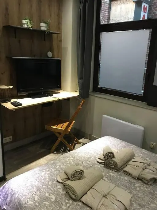 Petite Maison Liegeoise «La Cabane De Liege» 0*, Liege Belgium